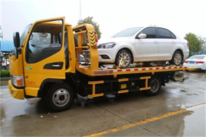 唐河附近拖车救援24小时服务热线